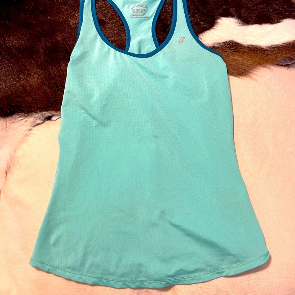 ASICS Turquise XS performance shirt.